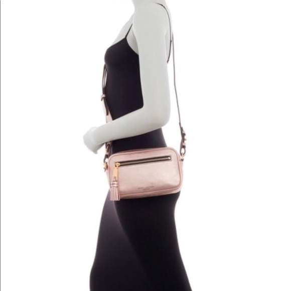 NEW Rose Gold Leather Marc Jacobs zoom crossbody - Picture 7 of 7